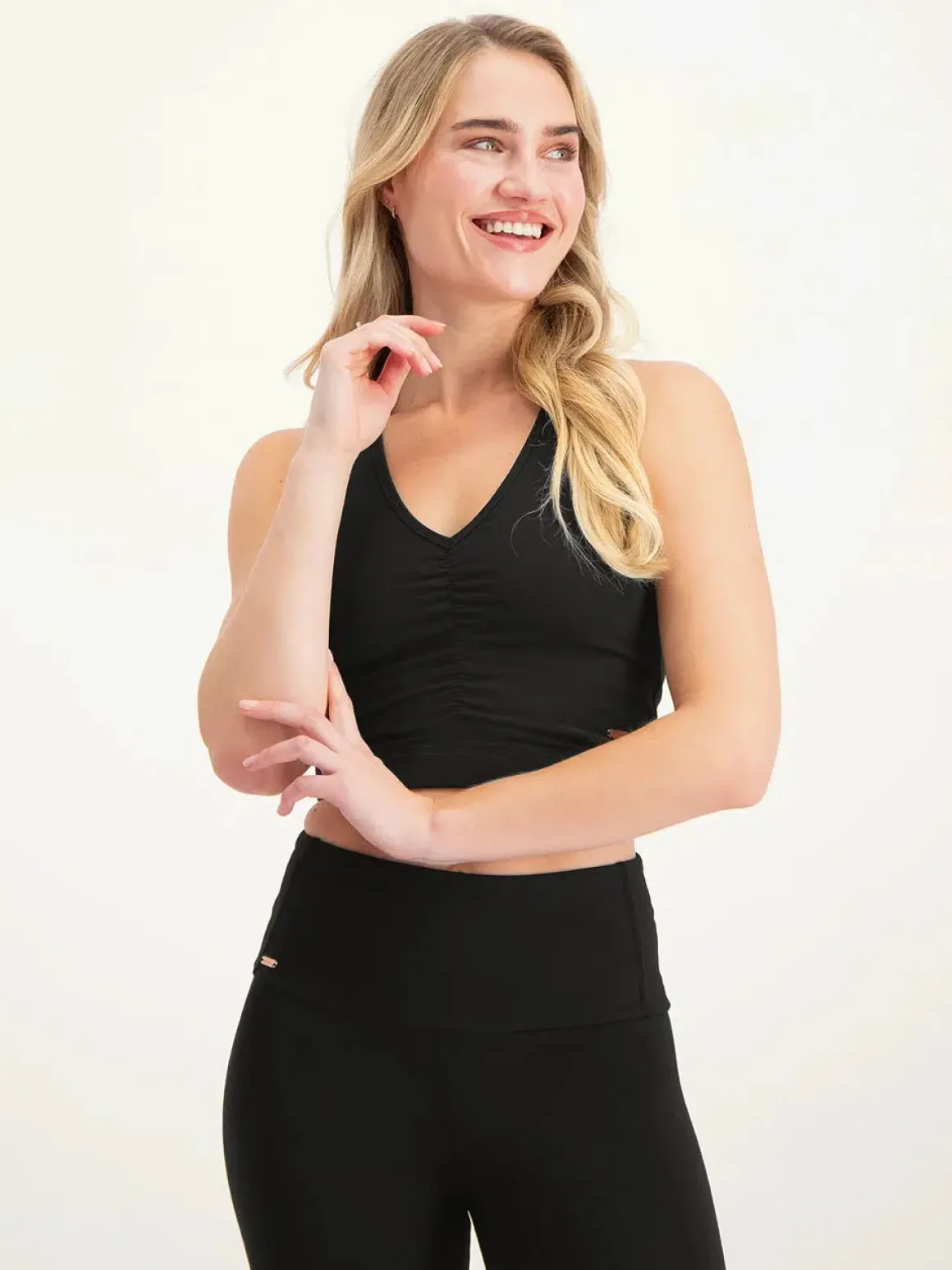 Anjea Yoga Bra - Onyx Black