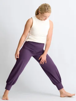Aspire Cropped Harem Pants - Grape