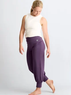Aspire Cropped Harem Pants - Grape