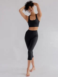 Compressive High-Rise Capri