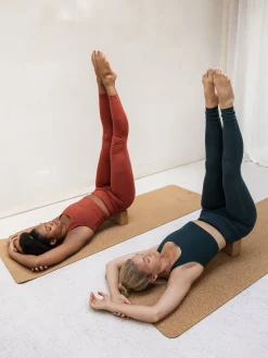 Compressive High-Rise Leggings