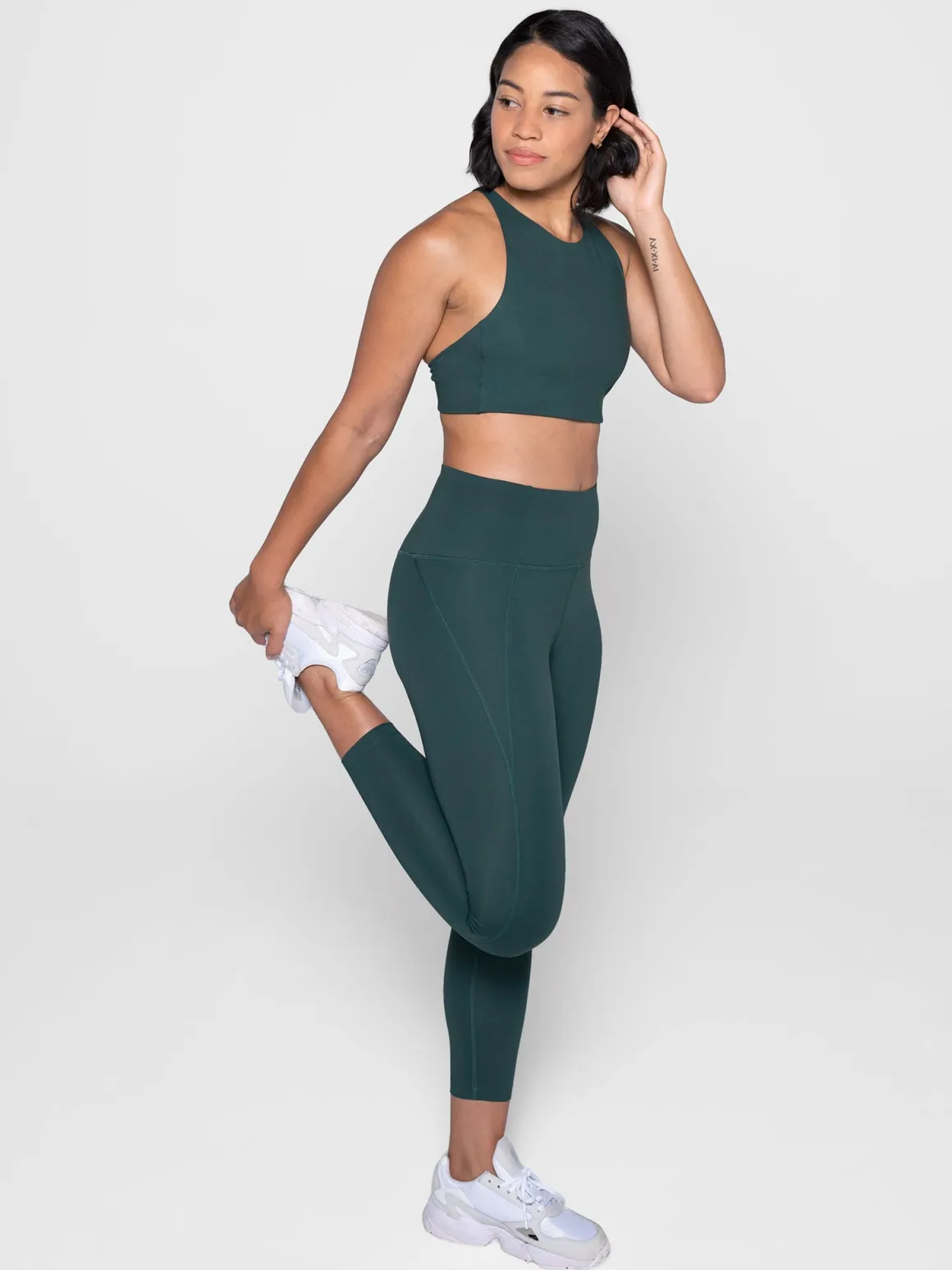 Compressive High-Rise 7/8 Leggings