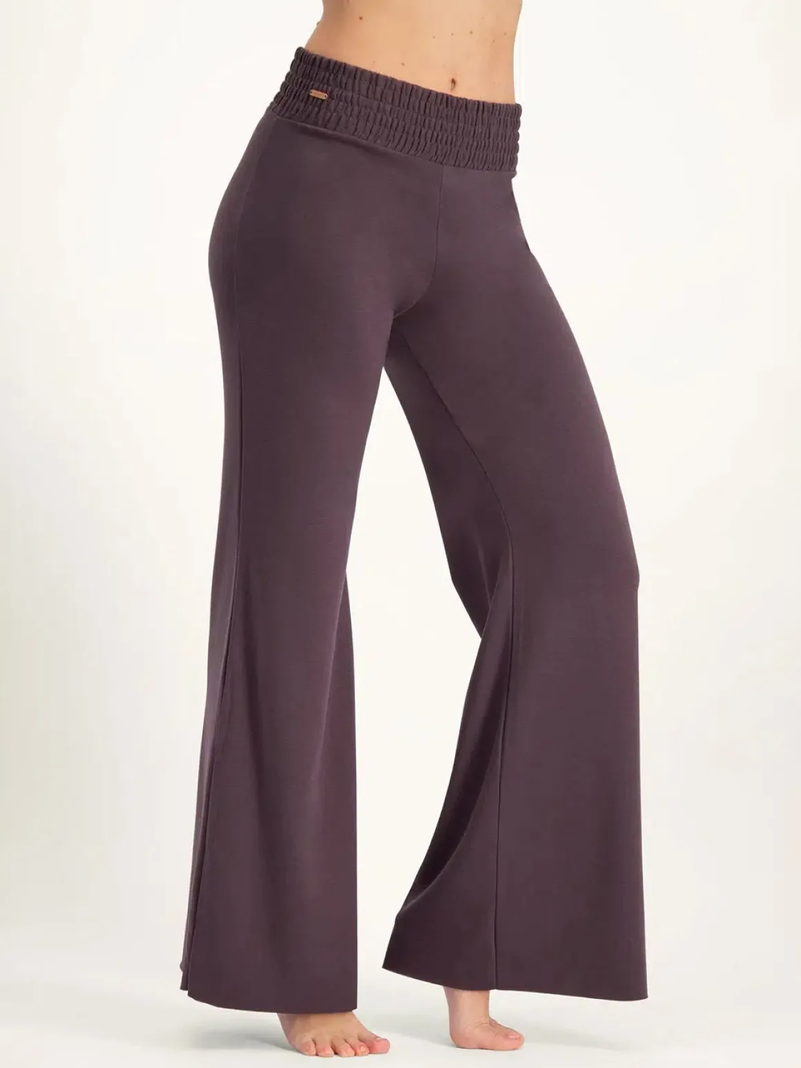 Flow Wide-Leg Yoga Pants - Berry