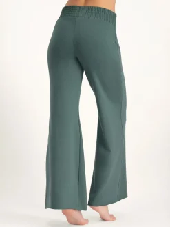 Flow Wide-Leg Yoga Pants - Forest
