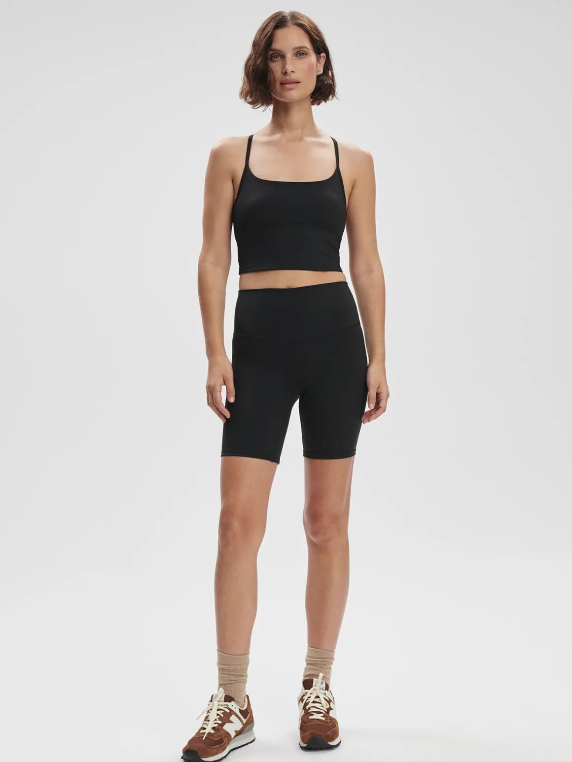 Freesoft High Rise Short 7 - Black