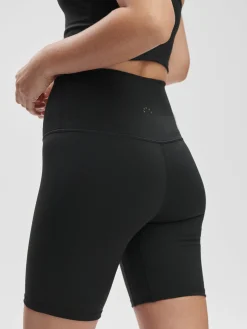 Freesoft High Rise Short 7 - Black
