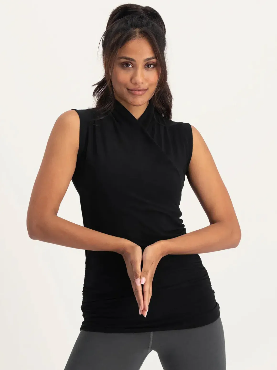 Good Karma Yoga Top - Onyx Black