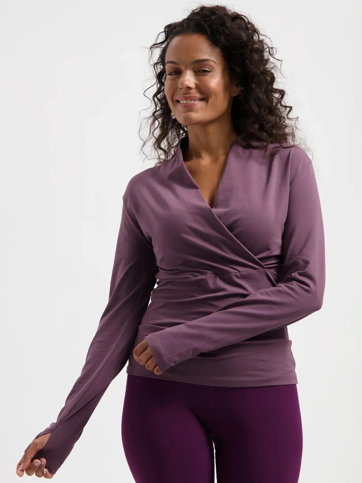 Ishtar Long Sleeve Yoga Top - Berry