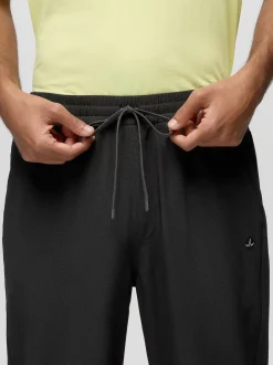 prAna Hybridizer Breathe Jogger - Black