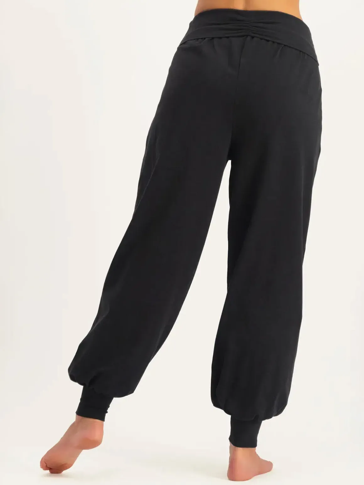 Rhea Yoga Pants - Onyx Black