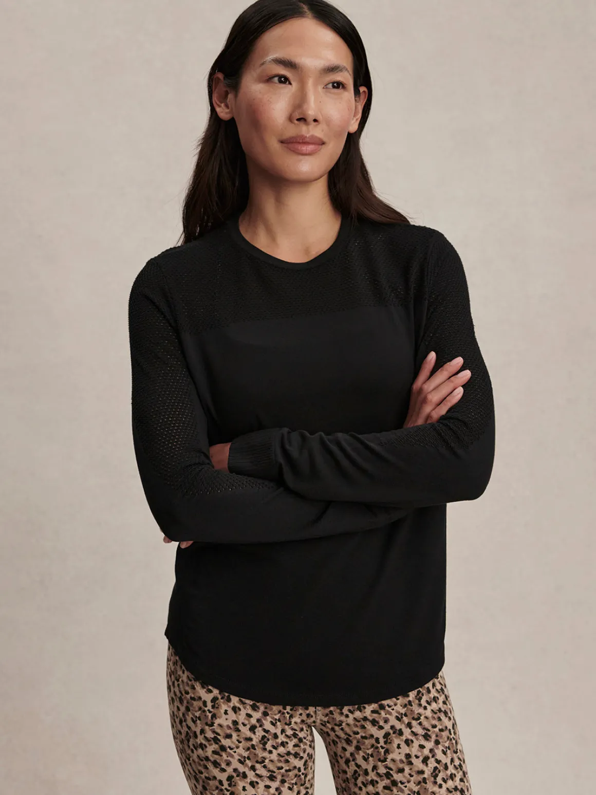 Samia Seamless Long Sleeve Tee - Black