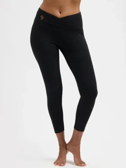 Sati 7/8 Yoga Leggings - Onyx Black