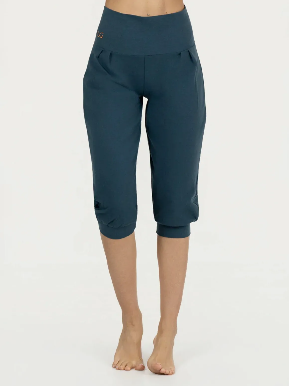 Sukha Capri Yoga Pants - Orion