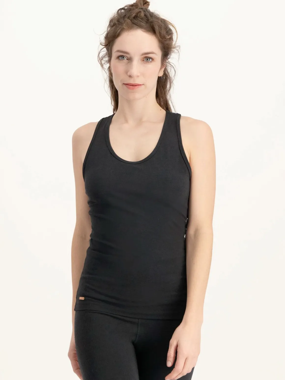 Surya Yoga Tank - Onyx Black