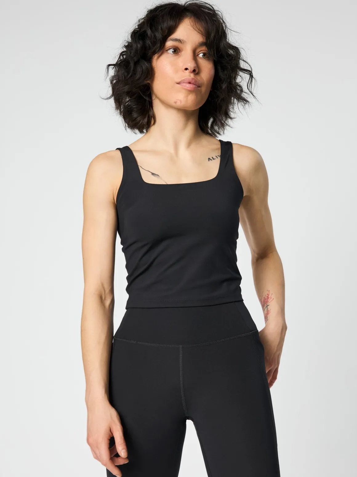 Tommy Square Neck Tank - Black