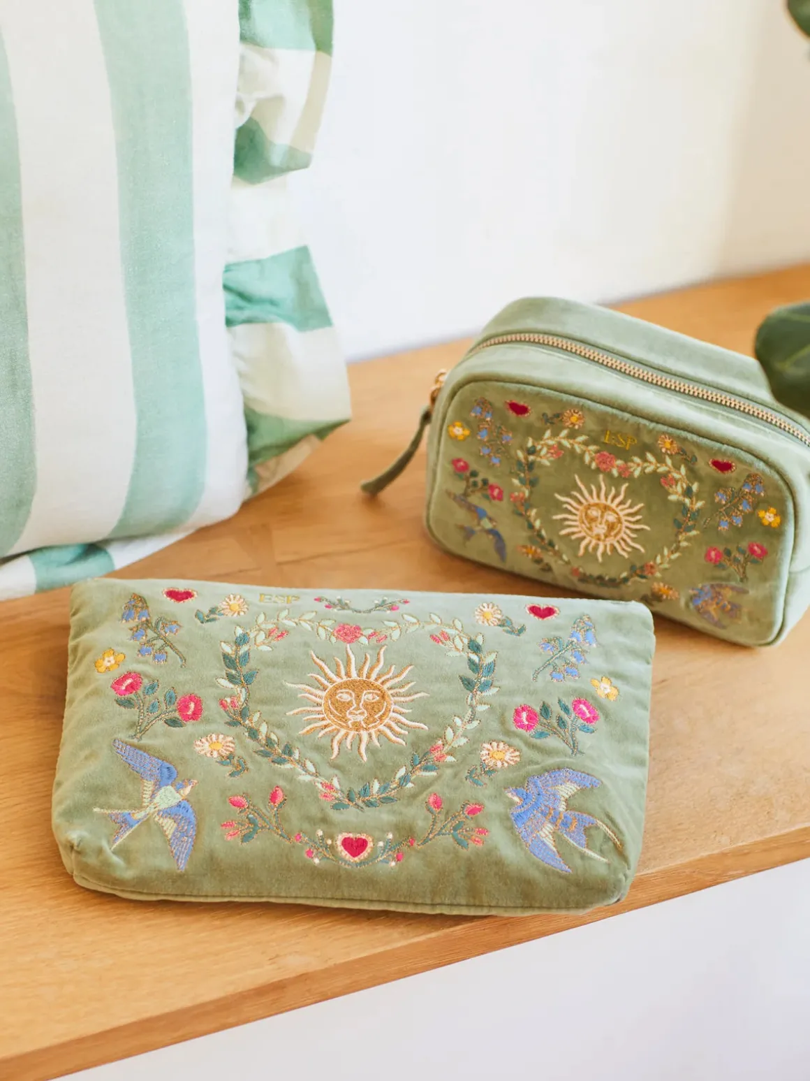 Velvet Everyday Pouch - Olive Earth Goddess