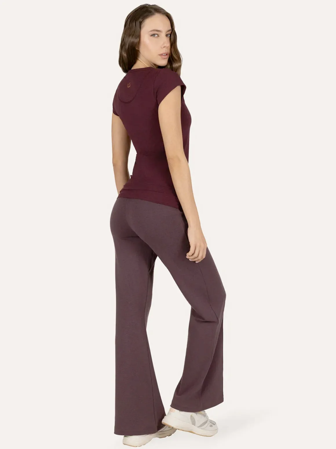 Zefira Yoga Tee - Fig